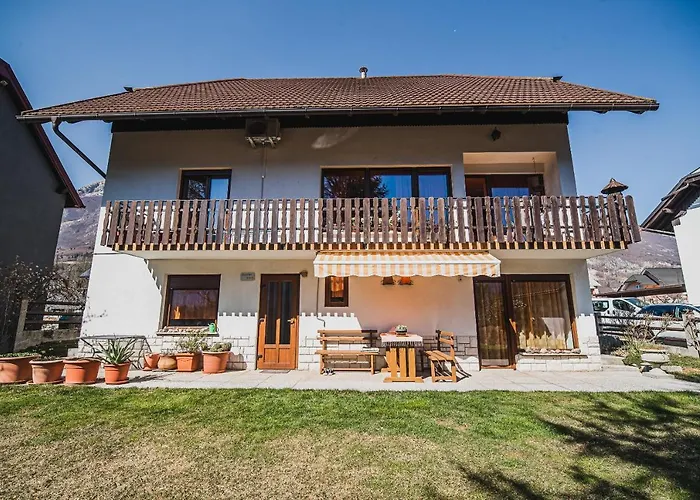 Apartma Rombon Brdo With Free Onsite Parking